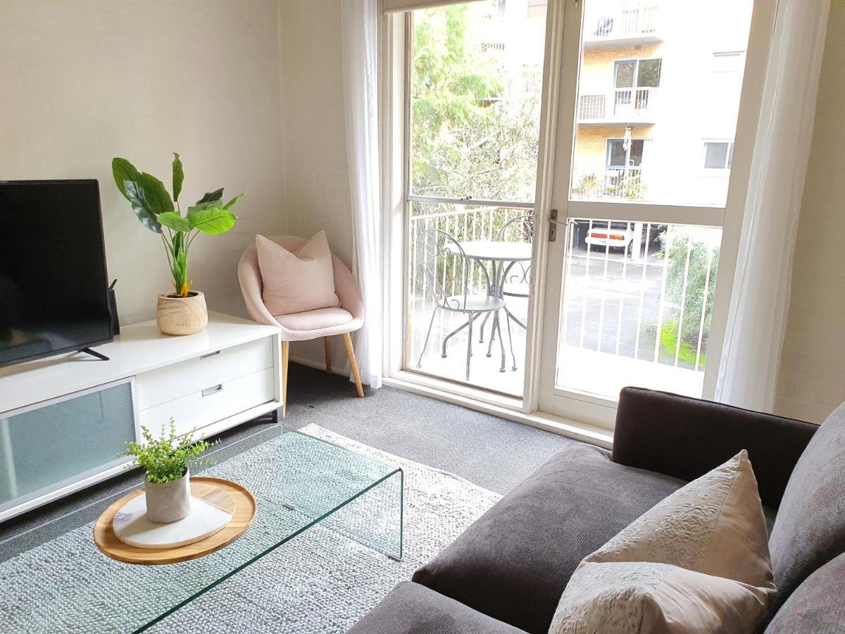 North Melbourne Retreat Leilighet Eksteriør bilde